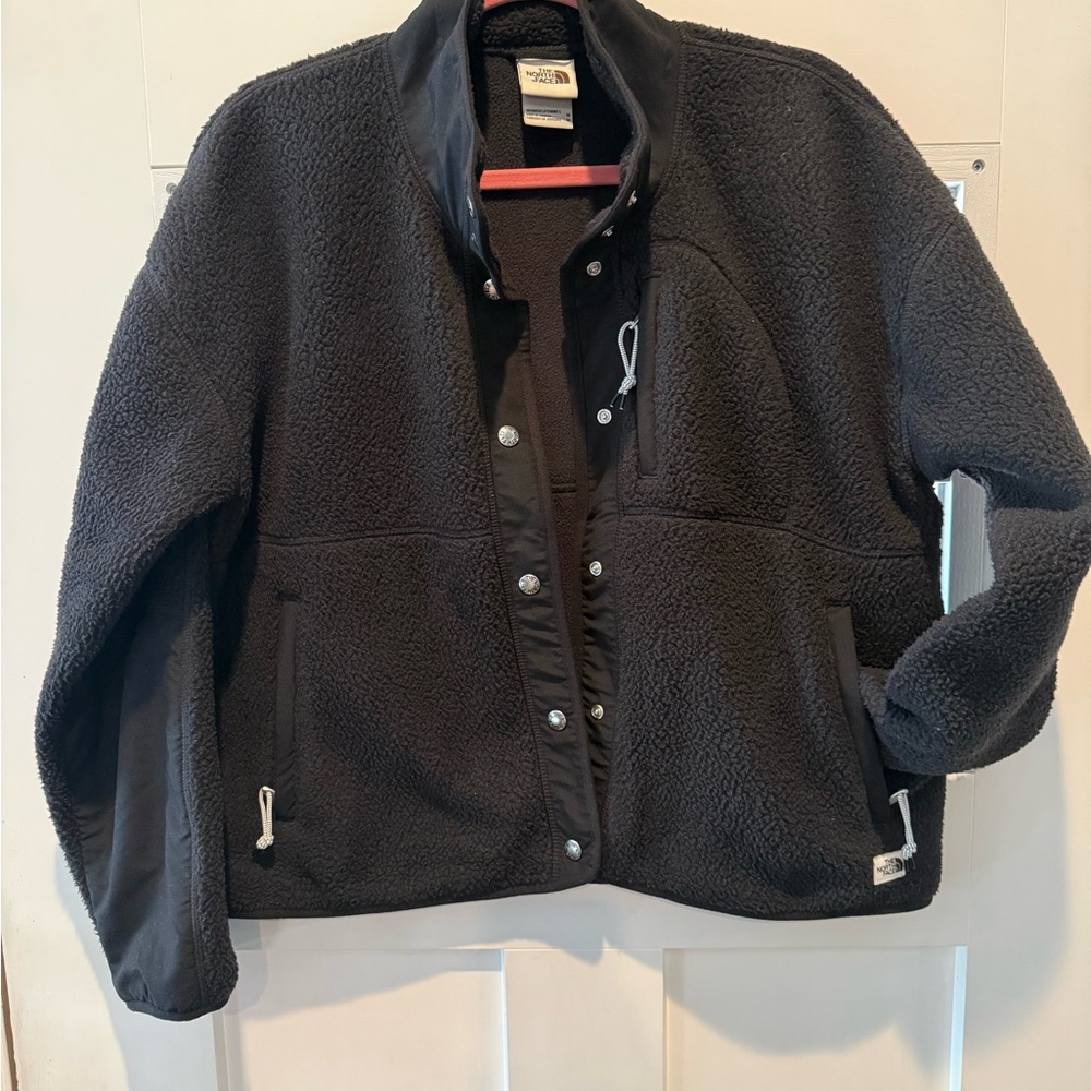 The North Face Black Snap-Button Cragmont Jacket